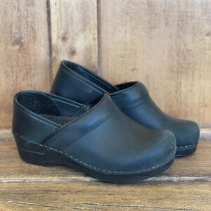 Black Dansko Clogs Size 36